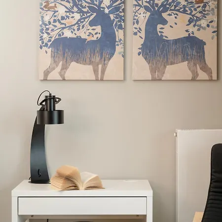 Cosy Studio With The Parking & River View By Renters アパート